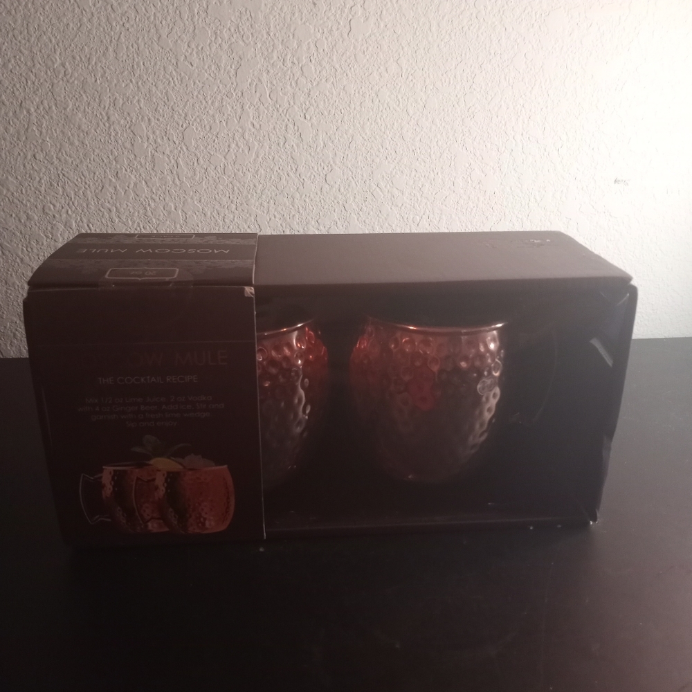 NIB Moscow Mule Copper Mugs - Pure 100% Solid Hammered Copper Mugs Set of 2.